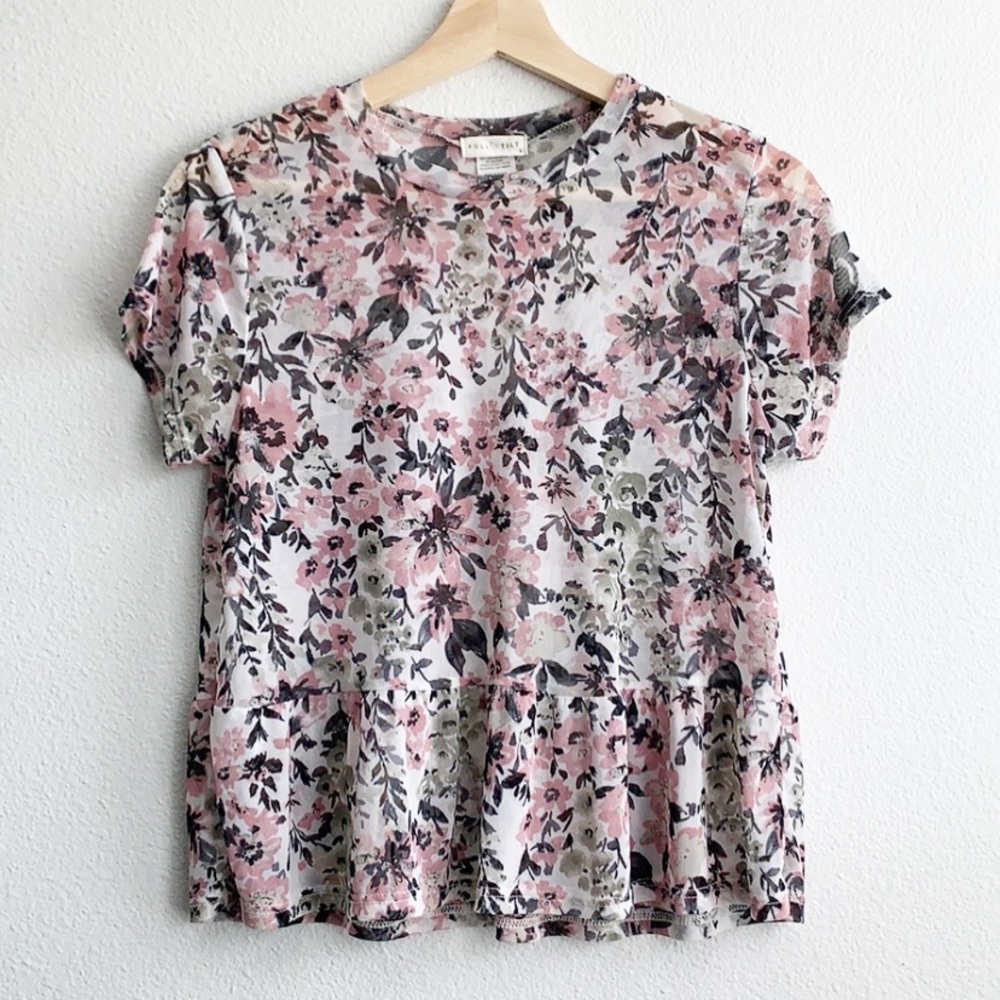 Full Titlt Floral Mesh Peplum Blouse